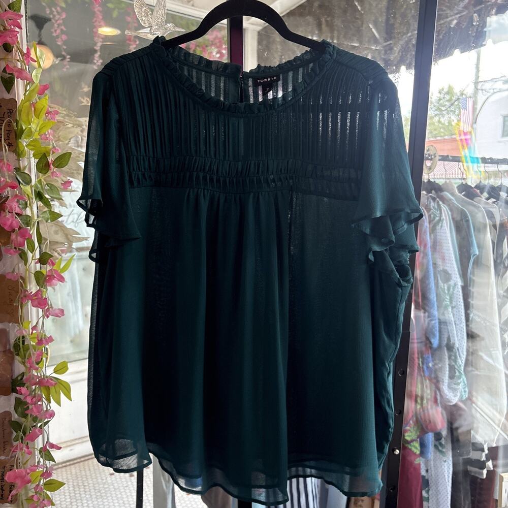 Women’s Torrid Size 2 Emerald Green Babydoll Blouse
